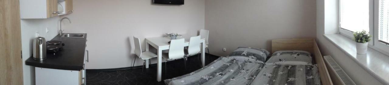 Apartman Lednicka Breclav Luaran gambar